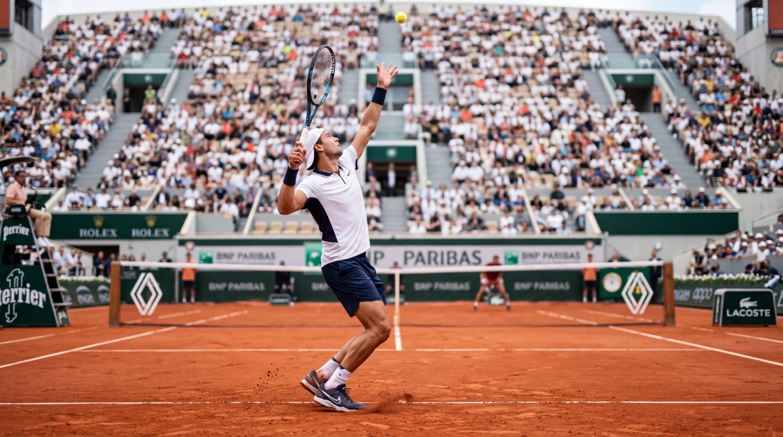 Tennisspieler am Netz auf Sandplatz — Überblick der Wettarten bei Tenniswetten